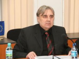 Procurorul general al Sucevei, Vasile Mandici: „Dacă ar fi implicaţi şi procurori, am declina competenţa imediat Direcţiei Naţionale Anticorupţie”