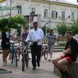 Avocatul Traian Andronachi a mers cu bicicleta pentru a discuta cu rădăuţenii