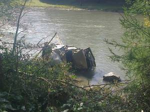 Doru Paţa şi-a pierdut viaţa după ce maşina pe care o conducea a zburat în râul Bistriţa