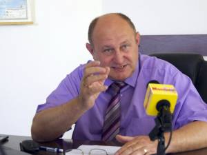 Vasile Andriciuc, primarul comunei Şcheia, a fost absolvit de orice acuzaţie de corupţie în dosarul schimburilor de terenuri de la şoseaua de centură a Sucevei