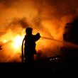 Locuinţă afectată grav de flăcări, în urma izbucnirii unui incendiu