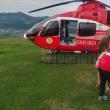 Bătrânul a fost preluat de un elicopterul SMURD și dus direct la Spitalul de Neurochirurgie de la Iași