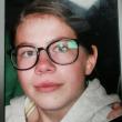 Fată de 14 ani, dată dispărută după ce a plecat de la şcoală şi nu a mai ajuns acasă