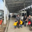 Flutur a preluat personal doi copii ucraineni pentru a-i duce să-și reîntâlnească tatăl aflat în România