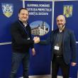 Prefectul Alexandru Moldovan și noul director al Direcției Județene pentru Cultură, Antoniu Alexandru Flandorfer