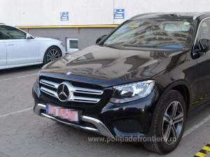Mercedesul ridicat