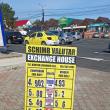 Dolarul se vinde chiar și cu 5,2 lei
