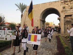 Ansamblul ”Plaiurile Dornelor”, la Festivalul Internaţional „Tarsus Cleopatra” din Turcia