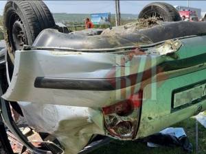 Mașina de Suceava implicată în accident