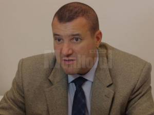 Daunele morale acordate comisarului-șef Radu Obreja au ars ca paiele în foc