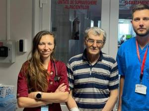 Pacient cu infarct, transferat intubat de la Rădăuți, salvat de cardiologii dr. Laur Blaga și dr. Alexandra Ilisei, de la Spitalul Clinic Suceava