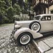 Un Plymouth din 1936 și un Cadillac din 1964, printre vedetele paradei auto care va avea loc la Suceava
