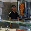 Un tânăr afgan care a crescut la Centrul de Azil de la Rădăuți și-a deschis propria mică afacere, în județul nostru