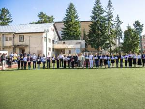 Peste 80 la sută dintre elevii Colegiul Național „Eudoxiu Hurmuzachi” au încheiat anul școlar cu medii generale peste 9