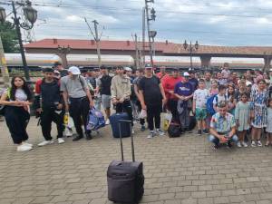 Entuziasm și stare de bine: 84 de copii și însoțitorii lor au plecat pe Litoral