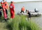 Un bărbat înecat în iazul Lipoveni şi un cadavru găsit în râul Suceava, la Mihoveni