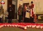 360 de lumânări au fost aprinse sâmbătă seară în faţa Bisericii Romano-Catolice din Suceava
