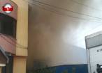 Incendiu puternic la un service auto din Şcheia